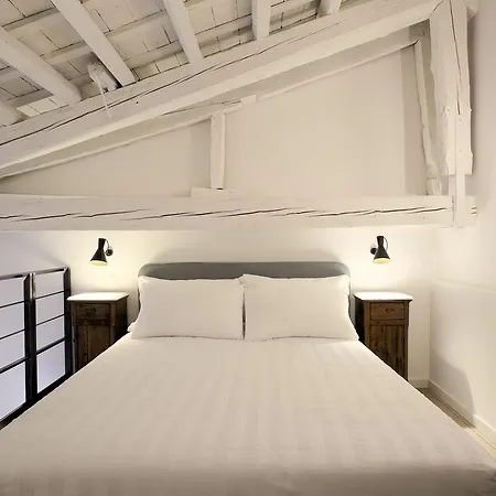 Bed and Breakfast Al Foro Annonario 4*