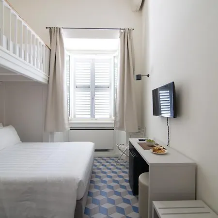 Bed and Breakfast Al Foro Annonario 4*